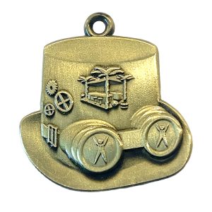 Rusty Palm, 2025 Pendant